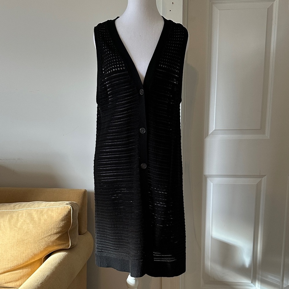 Banana Republic Black Sleeveless Knit Cardigan